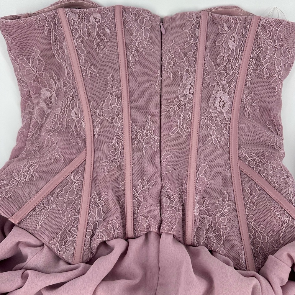 Dress - Picture 5 of 5